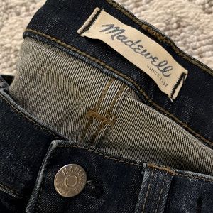 NWOT Madewell dark wash straight leg skinny jeans, sz 26